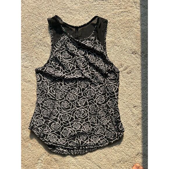Lululemon Athletica Tops - Lululemon Posey Sculpt Black and White Rose Tank